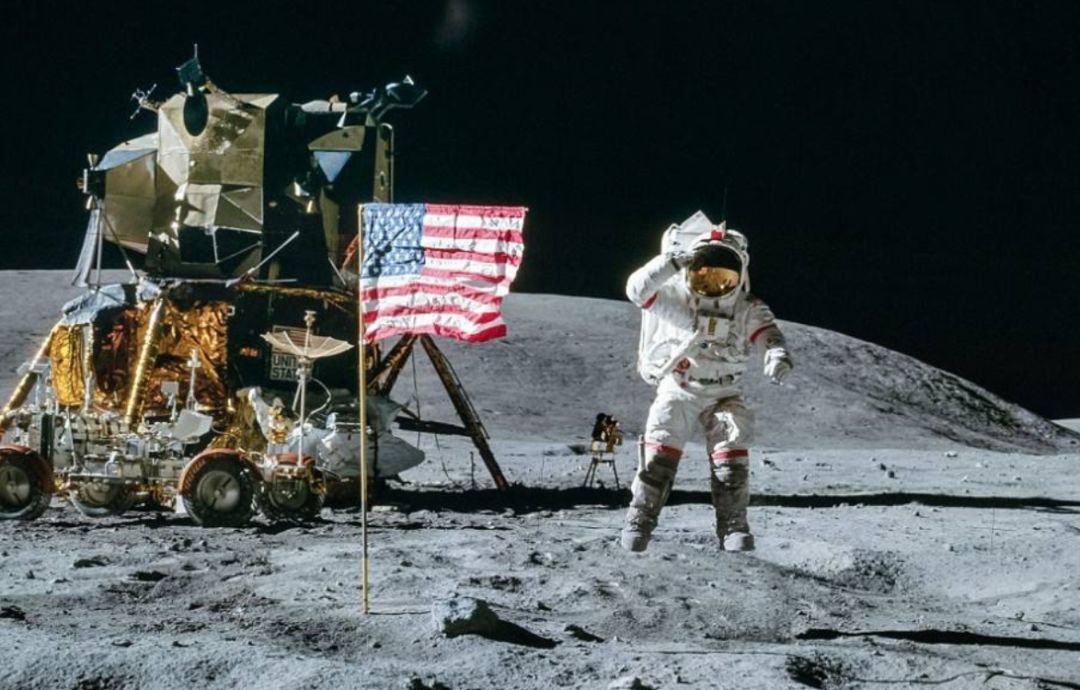 180斤该穿什么衣服好,130斤要怎么穿衣服才漂亮