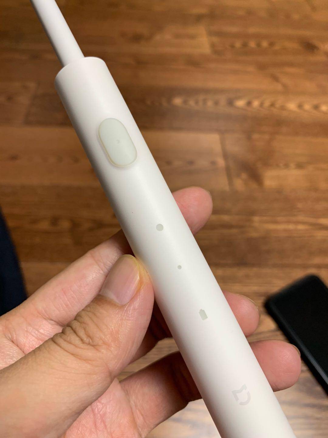 真我电动牙刷n1和小米t100,便宜点电动牙刷值得买吗