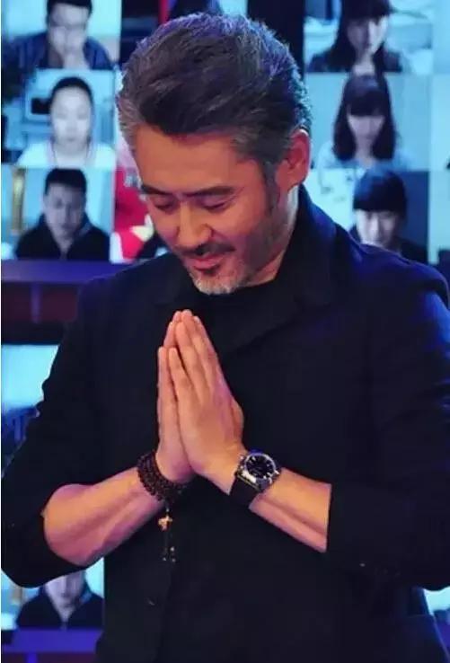 当手串遇上手表,怎么戴才帅气?