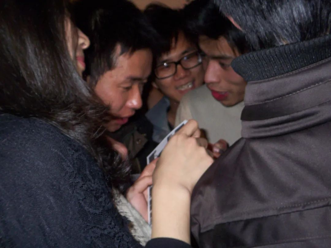 很够力!很劲!那些年在现场听“五条人”的音乐会