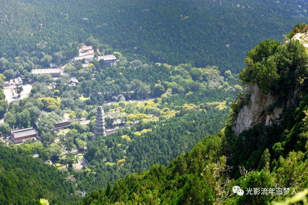 古寺灵岩寺,济南千年古寺灵岩寺