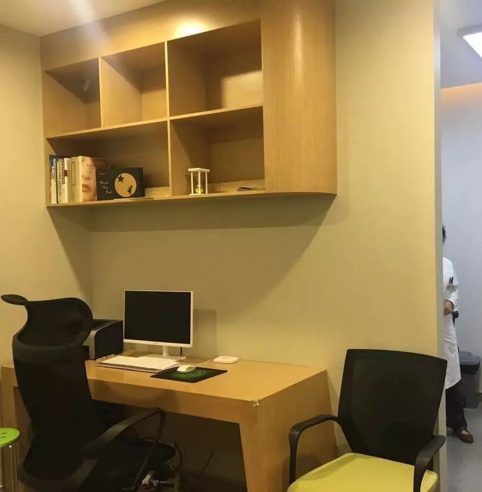 挂号500元/位！声称是武汉最好的医院，网友：武汉有钱人真多