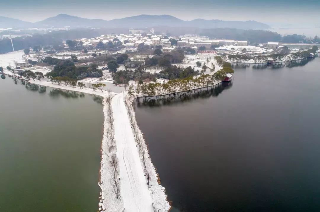 机票价格优惠哪里值得旅游,机票优惠国内旅游推荐什么
