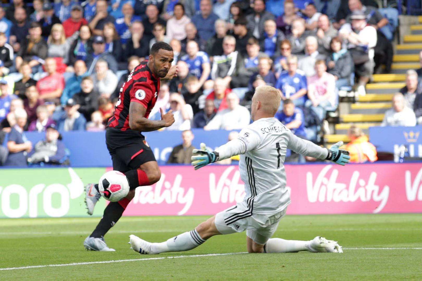 英超第4轮综述积分榜:红军蓝月再度发威红魔蓝军痛失好局