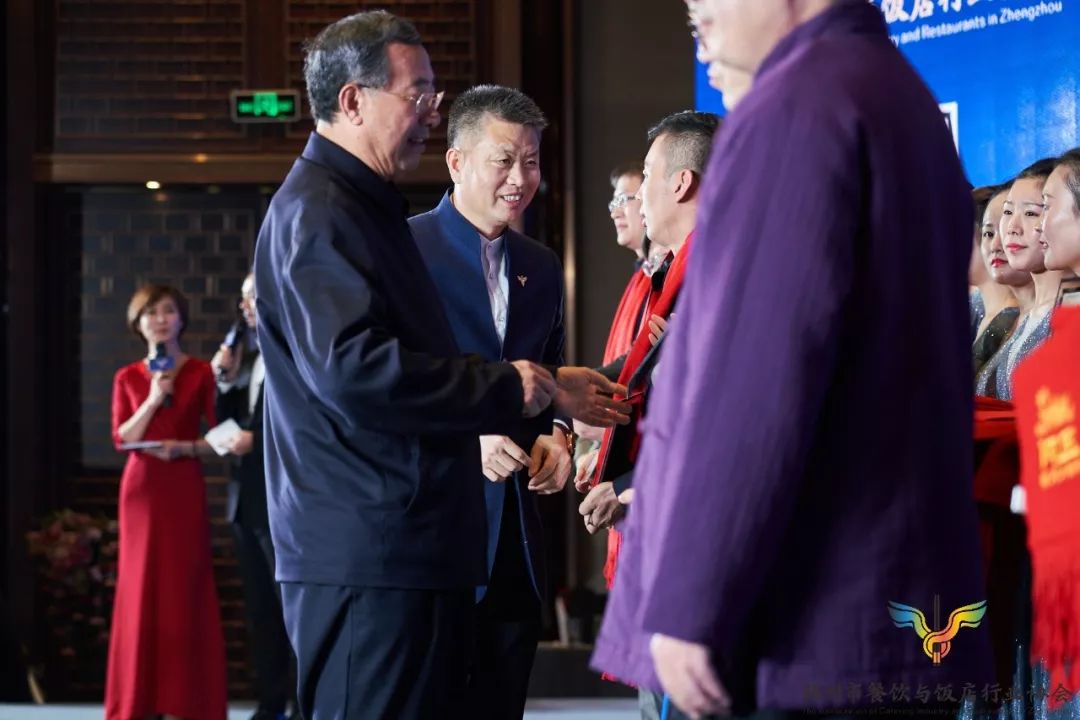 《不是闹着玩的》导演担任“中原美食推广大使”,真不是闹着玩的