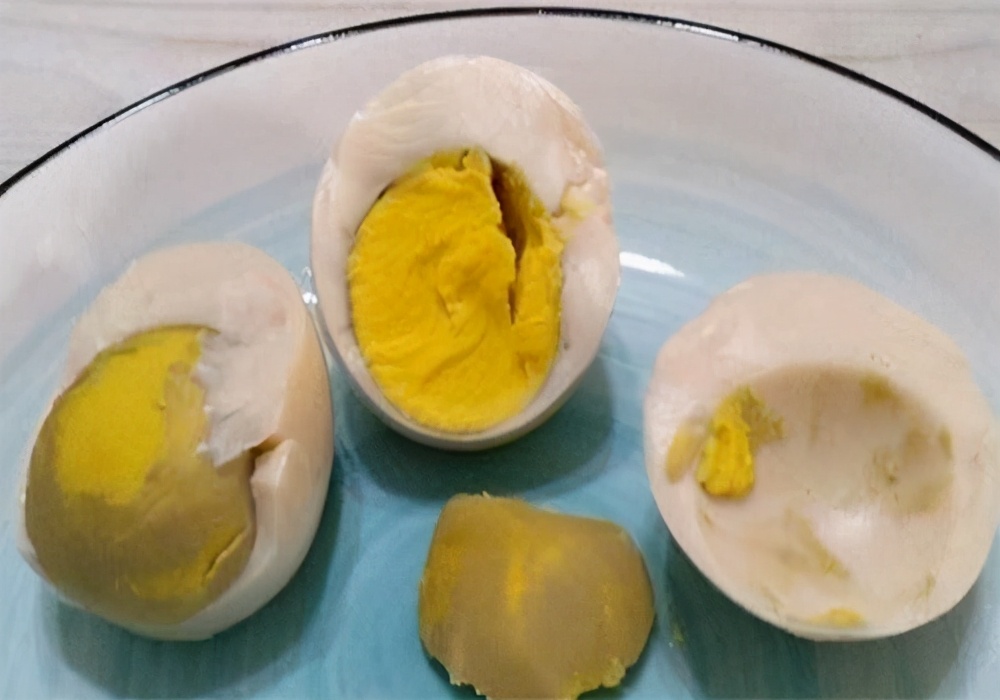 家有萌宠萨摩耶2,养萨摩耶幼犬需要注意什么