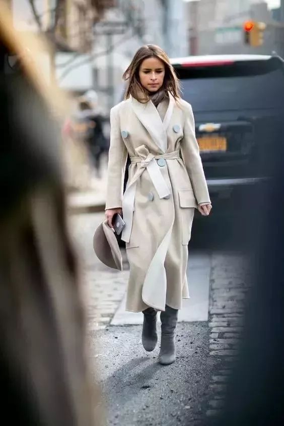 秋冬大衣廓形怎么选择好看,大衣买对版型才是时髦的关键