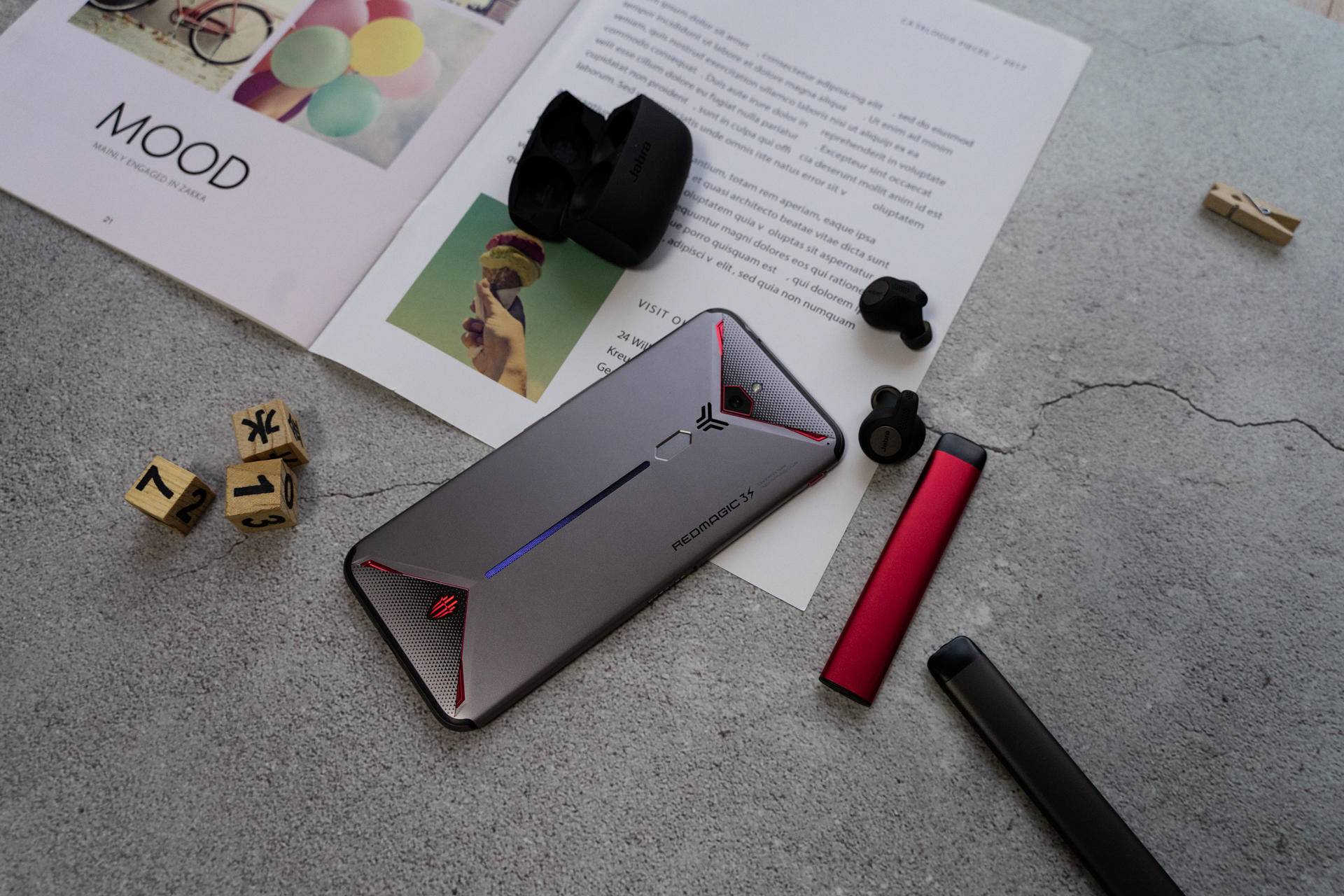 红魔3s在2020年值不值买,红魔3s全新机最低售价