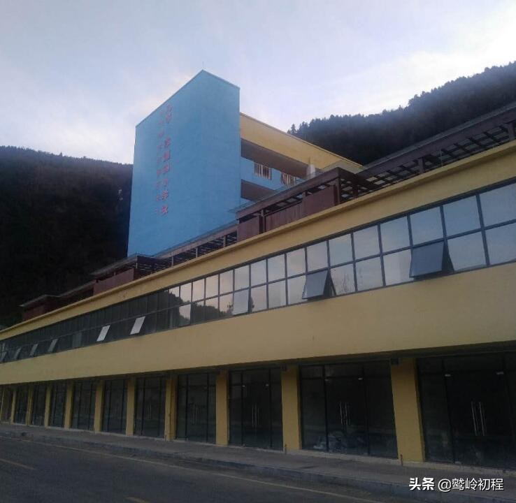 探路者稻城亚丁,马尔康日瓦坝新区规划