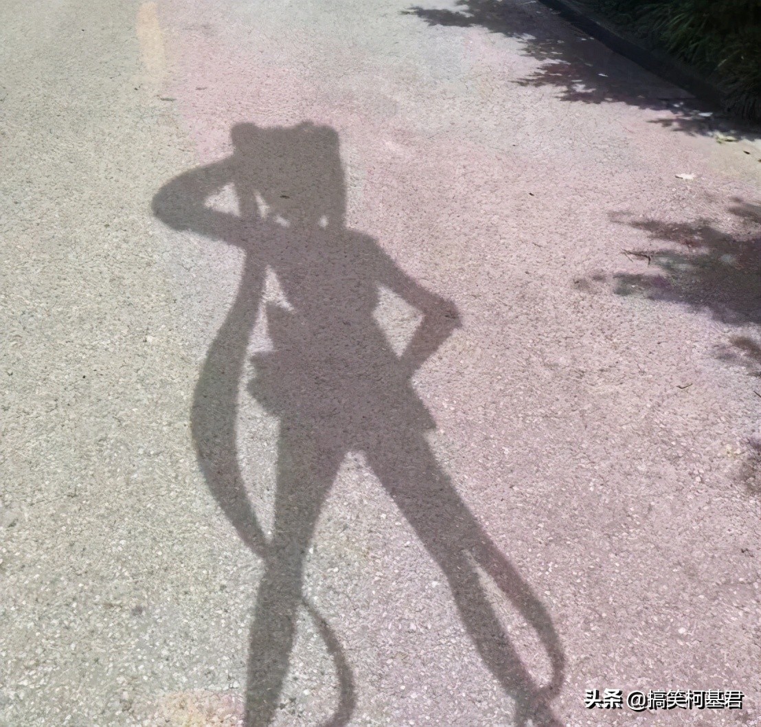 ps搞笑图对比,大神级的ps恶搞图片