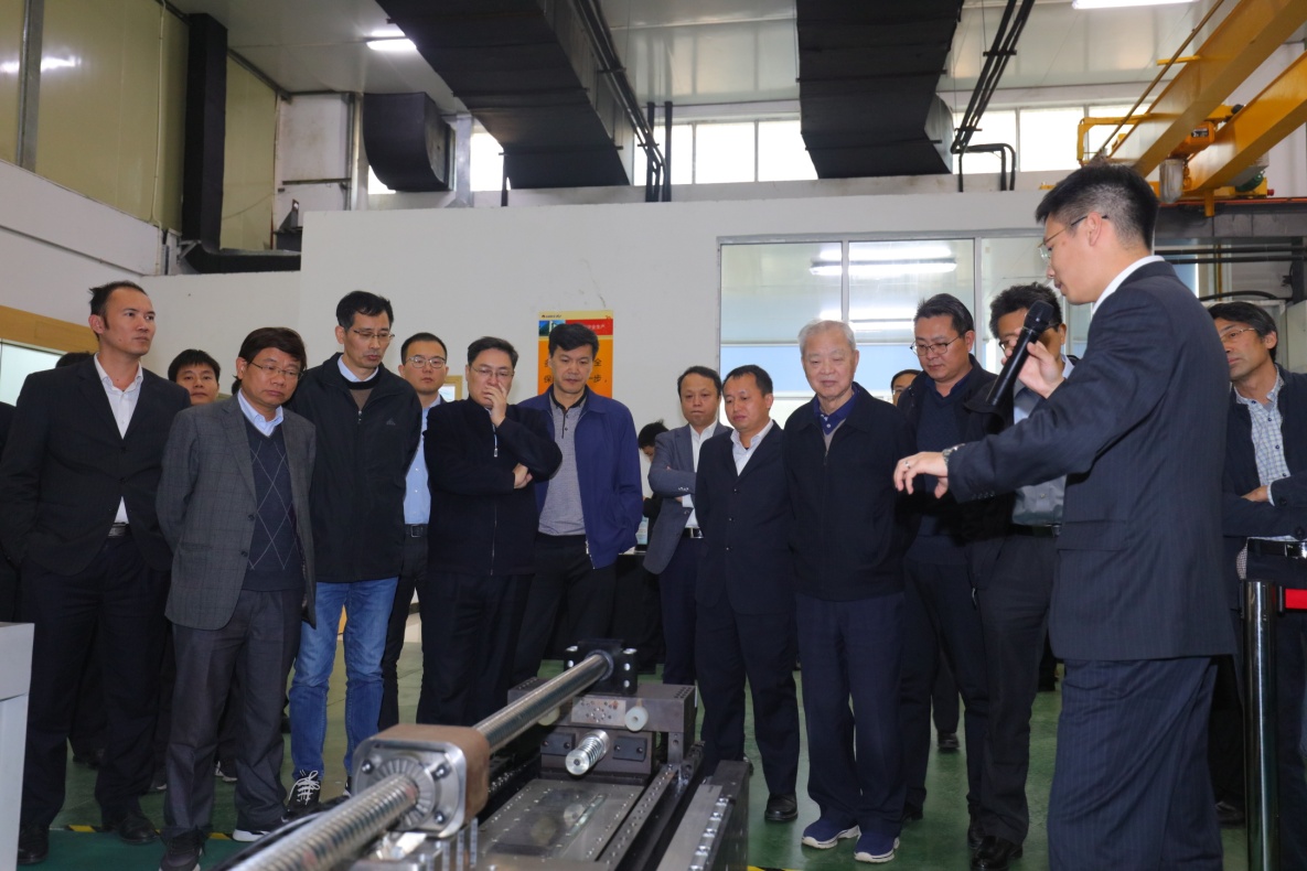 格力智能装备全球首发,格力高端装备