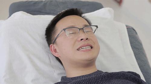 男人体验生孩子疼痛不止,让老公体验生孩子的痛苦高情商