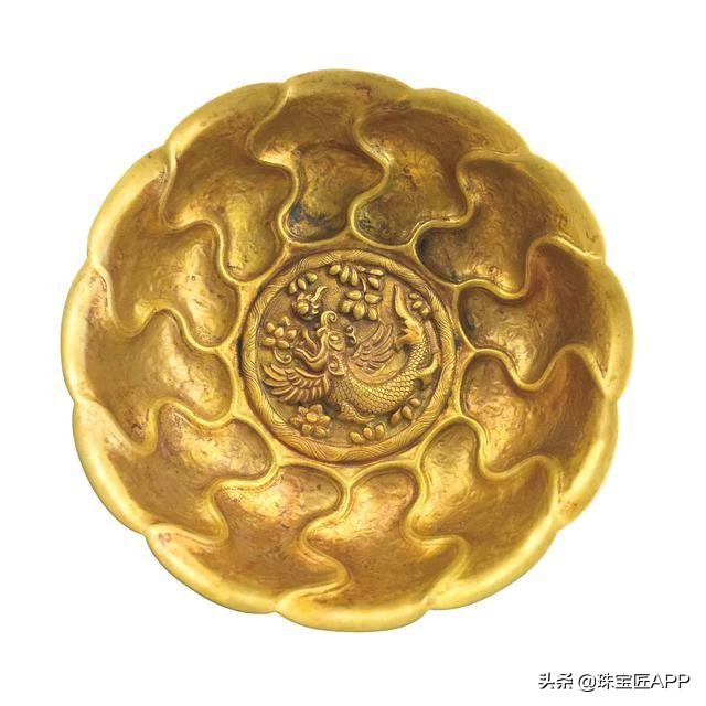 越王古法黄金和老铺黄金哪个好,古法黄金999和古法黄金9999的区别