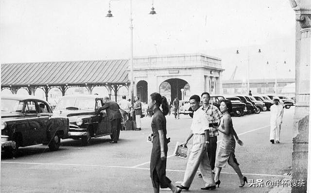 新中国成立初期一穷二白百业待兴,新中国成立时一穷二白纪录片