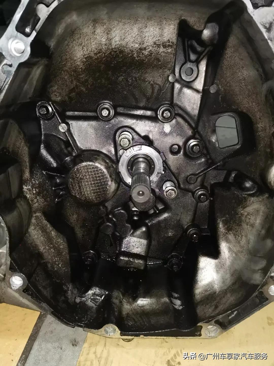 启辰d70离合器怎么排空气,启辰d70换鼓风机