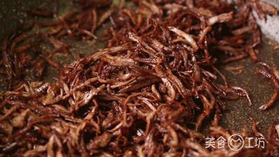 香辣爽口灯影牛肉丝,超好嚼的牛肉干吃货必备零食