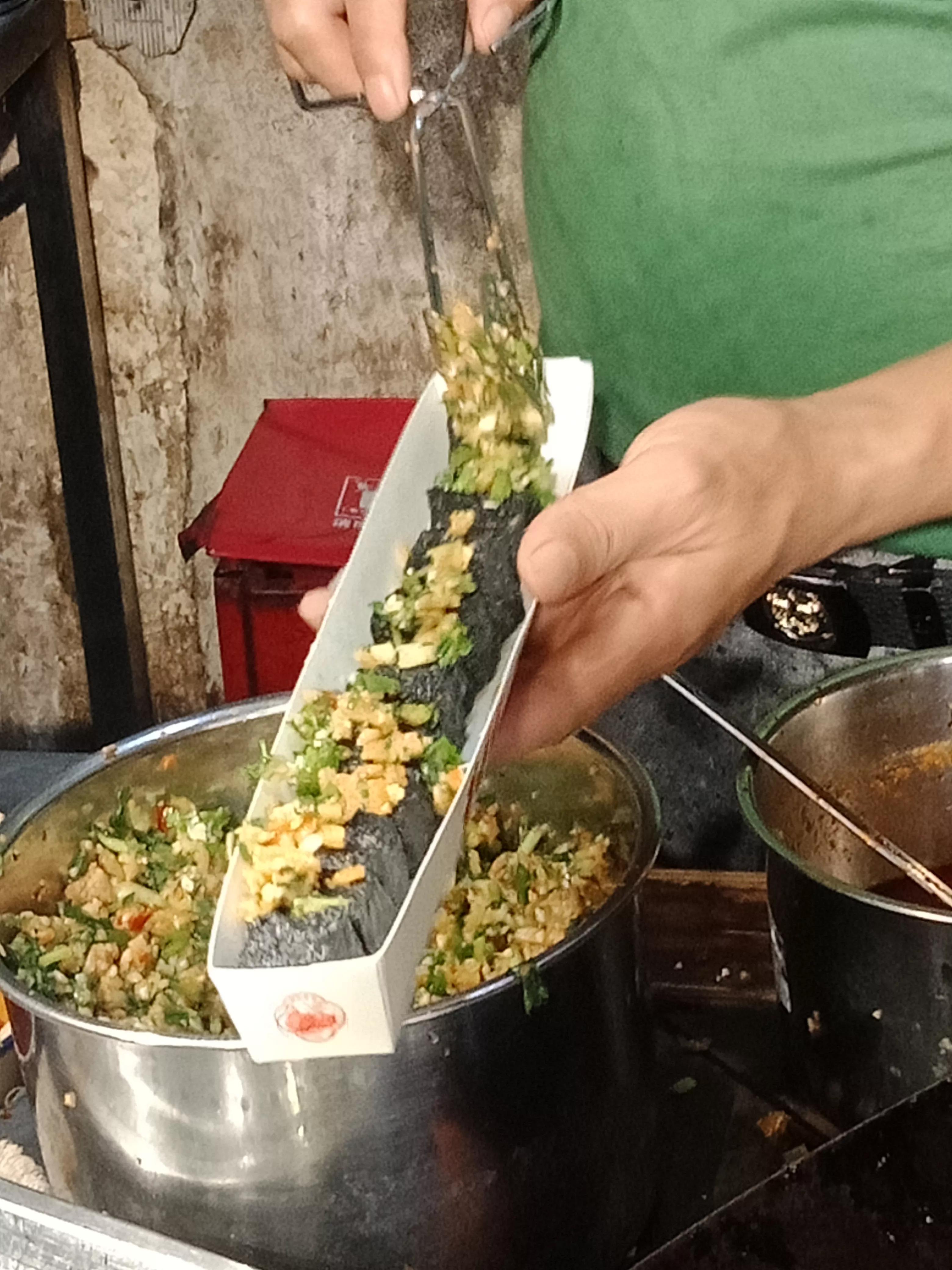 在长沙吃臭豆腐比别的地方好吃吗,长沙臭豆腐和别的地方不同之处