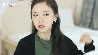 巴掌脸适合什么可爱发型,巴掌小脸女生适合的洋气发型