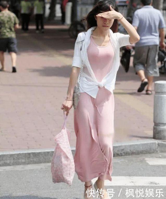 街拍风景线连衣裙,街拍休闲气质连衣裙