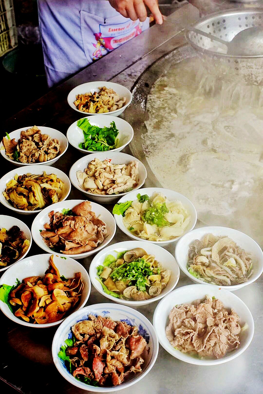 天府味道小吃,四川非遗小吃跷脚牛肉