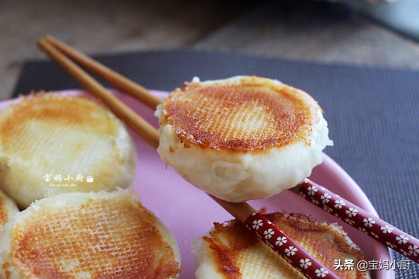 速冻包子怎么蒸才是最佳效果,速冻包子怎么蒸没有水