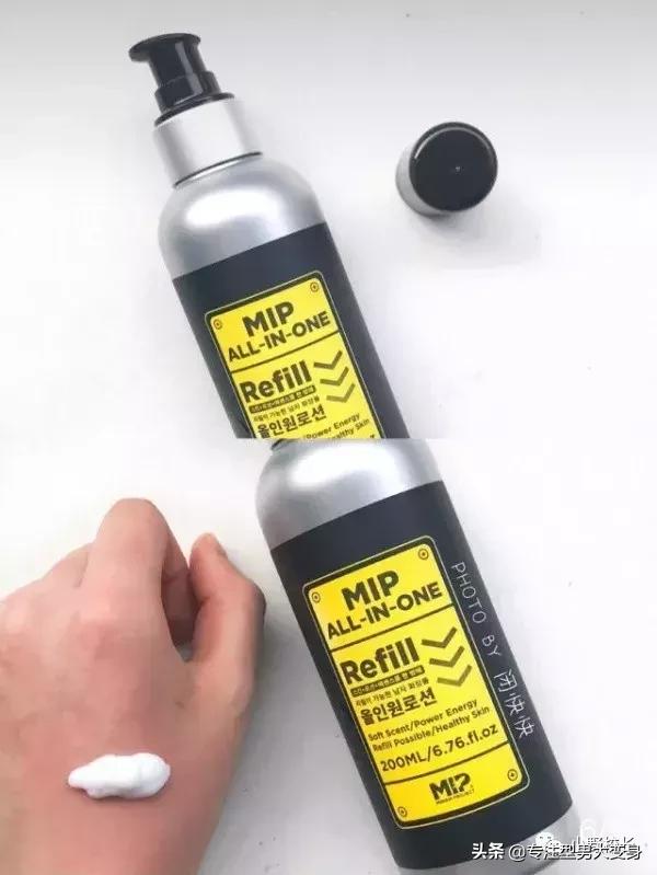 不同肤质的人怎么选护肤品,男生适合的保湿护肤品推荐