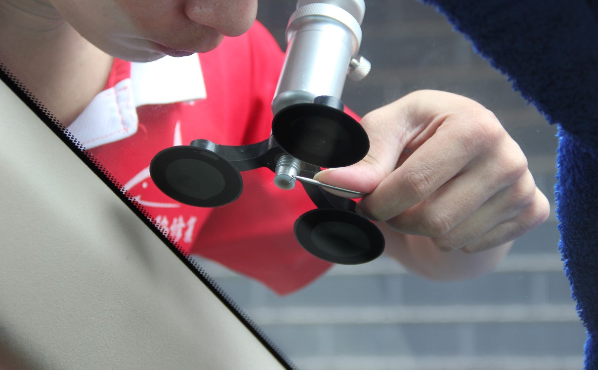 扬州汽车玻璃哪里有修补,汽车玻璃修补最好方法