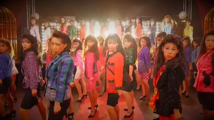 平成30年：被窝做梦的年轻人，繁荣的娱乐业，和低欲望消费