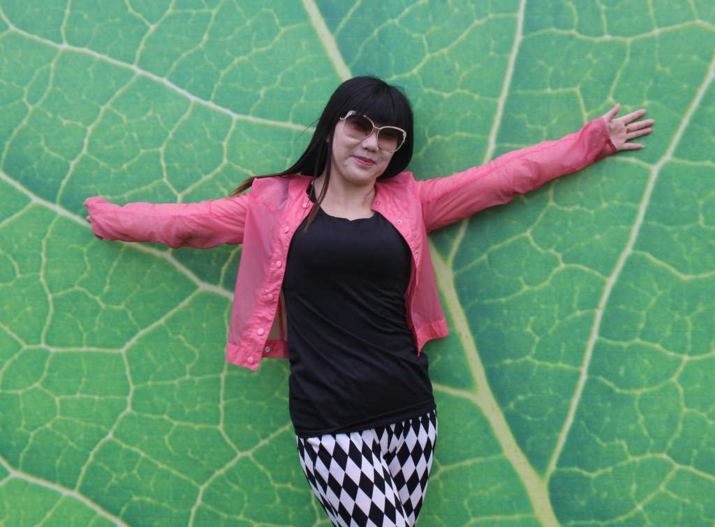 冬天头上冒汗怎么回事,冬天手冒汗什么原因