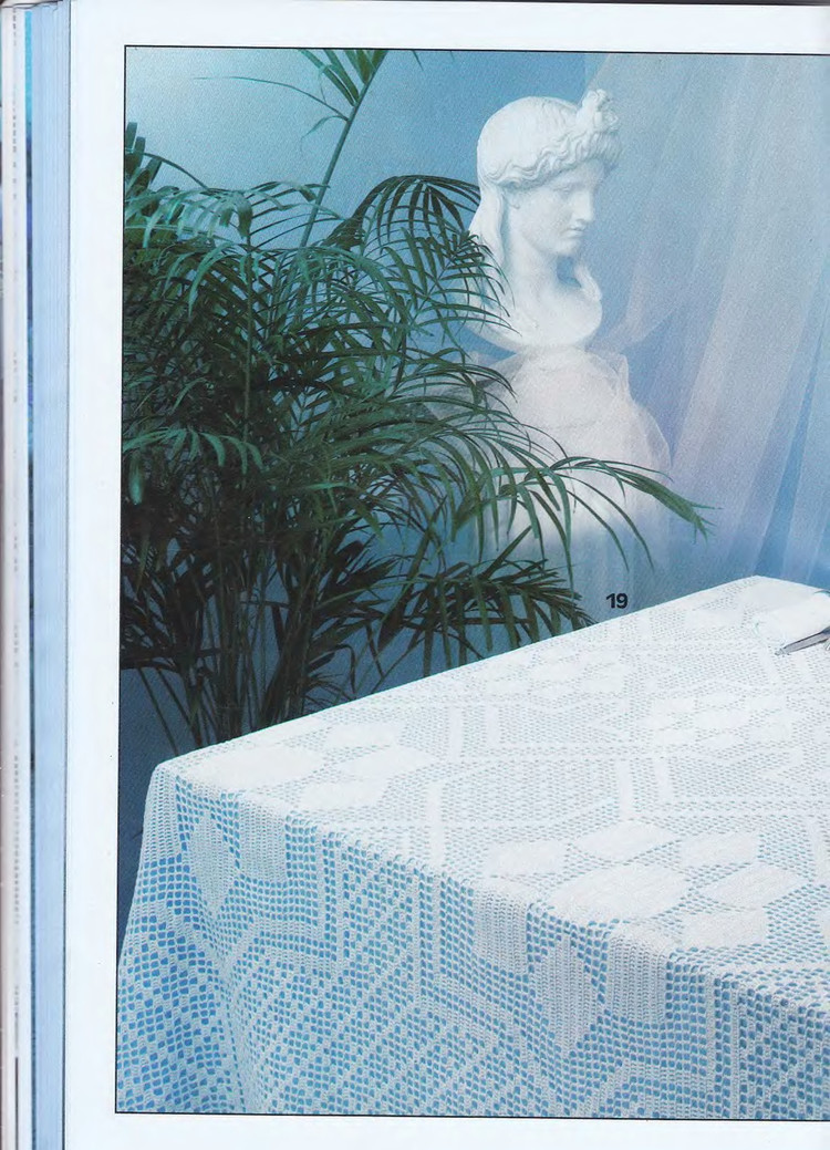 有漂亮的台布钩针图解吗,钩针编织桌布盖巾教程