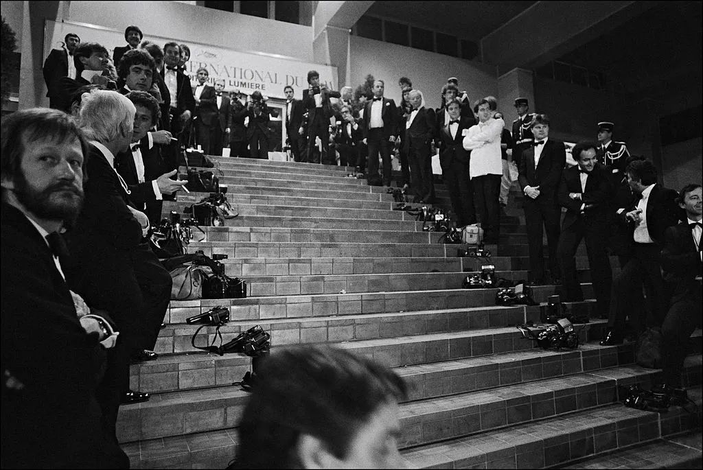 阿佳妮被弃，苏菲玛索未婚生子，泽塔琼斯和大25岁的老公相守到老