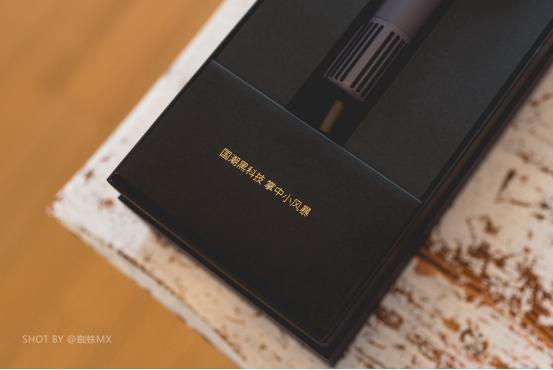 花1300买个吹风机奢侈吗,花2000块买吹风机值得吗