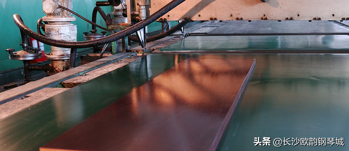 西藏金斯伯格钢琴多少钱,金斯波格钢琴是杂牌吗