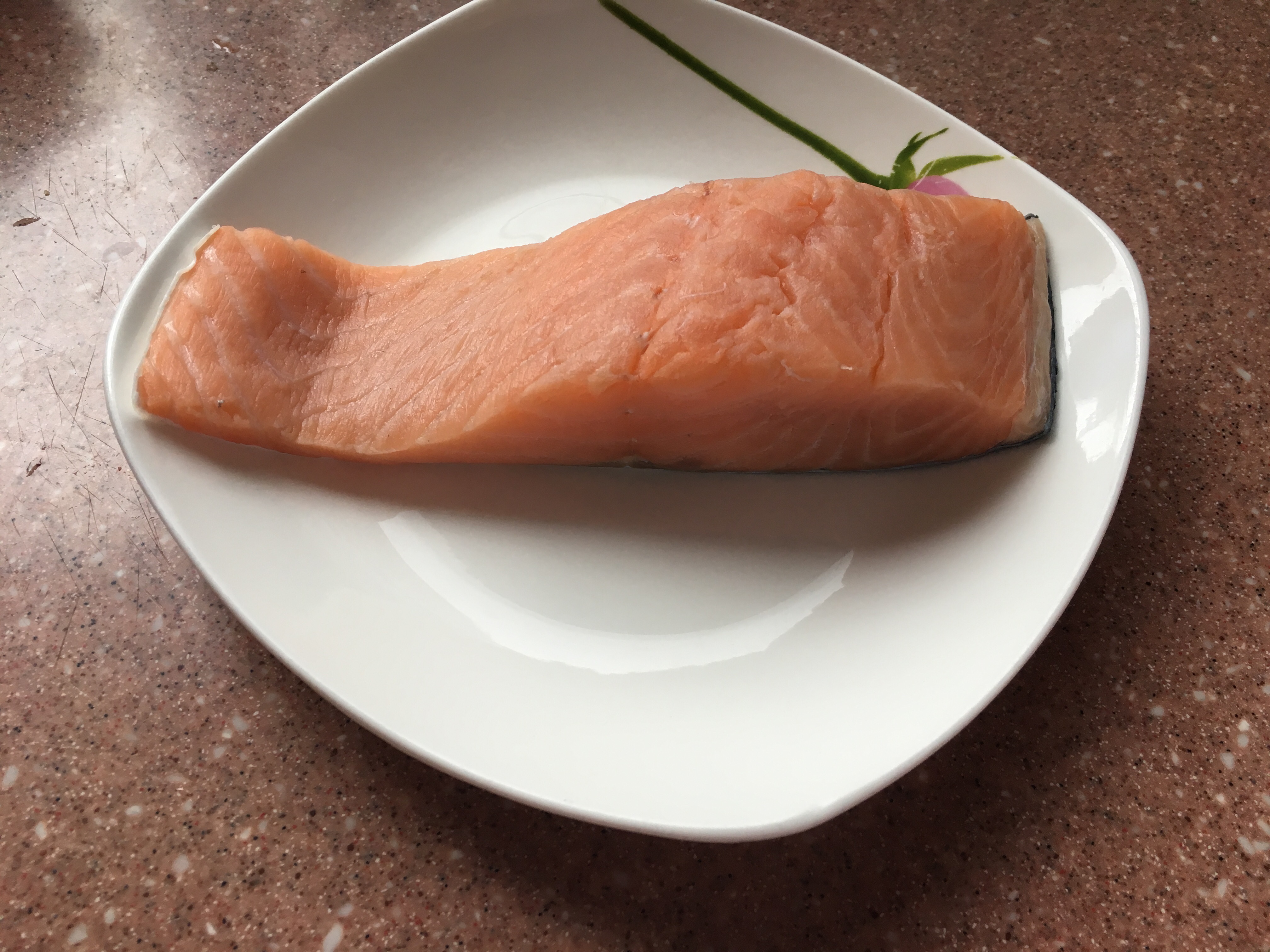 三文鱼生吃蘸料照烧汁,碳烤挪威三文鱼配照烧汁