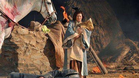 刘备遭陆逊追杀,刘备被陆逊烧死了多少人