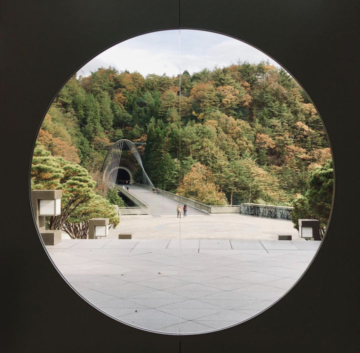 和大家一样去了大阪，但我不想随波逐流