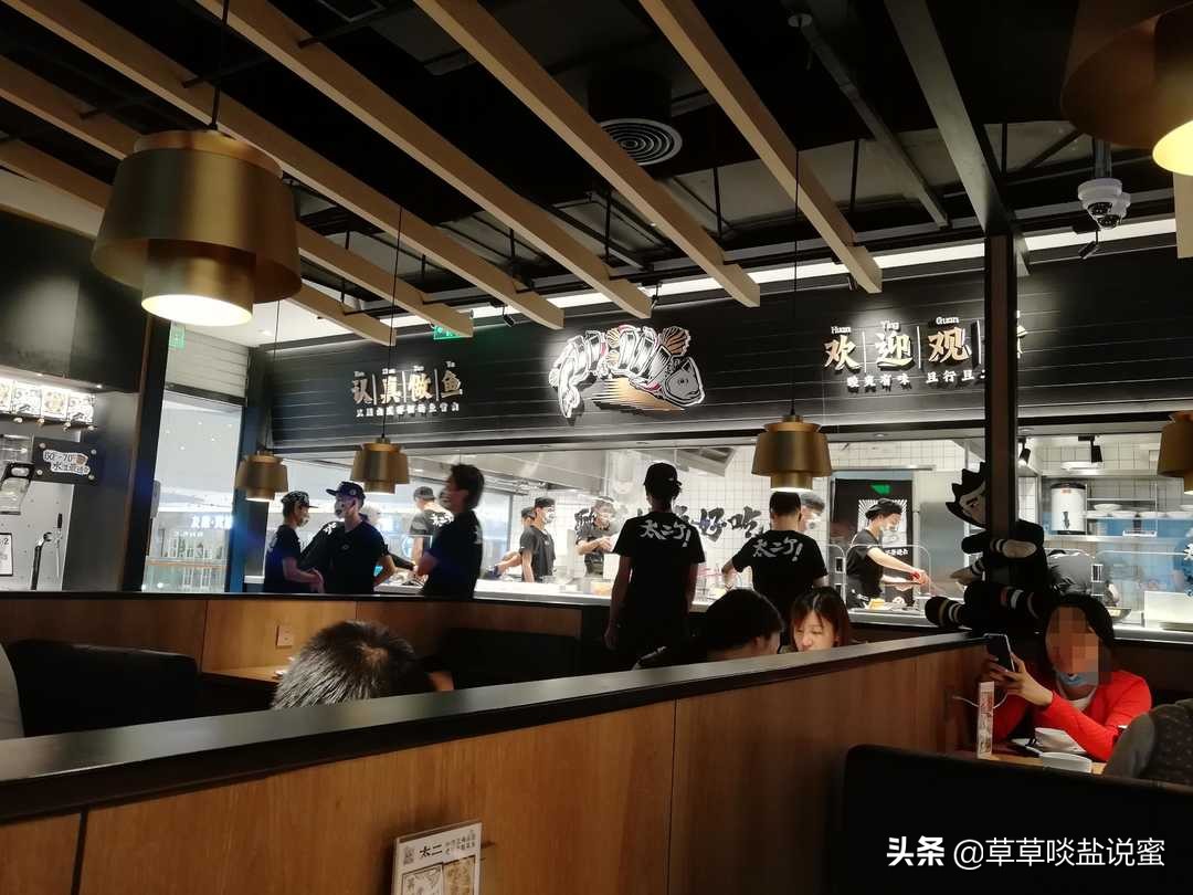 柠檬开胃酸菜鲈鱼,酸菜鲈鱼怎么做鱼片滑嫩有嚼劲