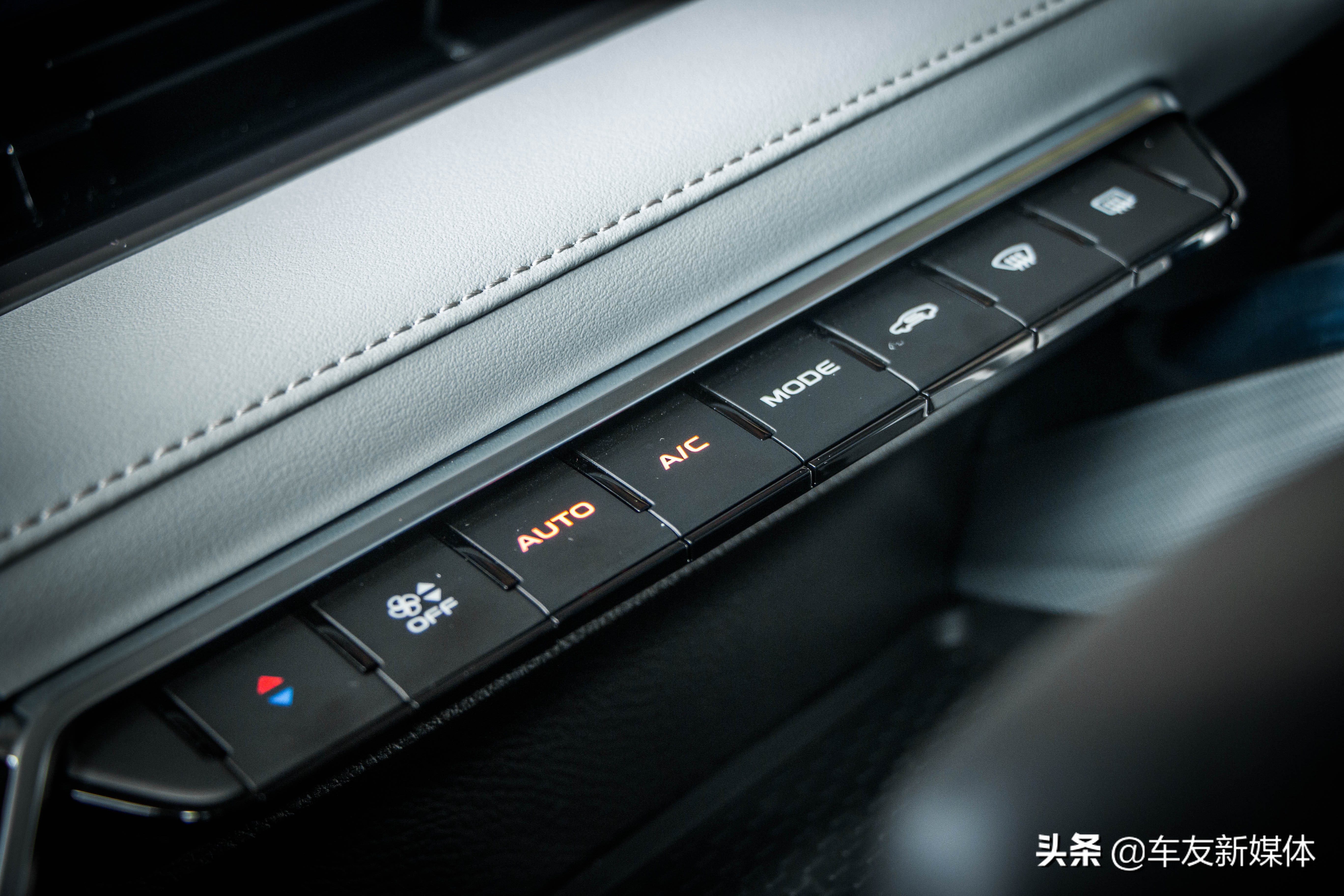 吉利星瑞时空皓月试驾第一视角,颜值才华全都要深度试驾吉利星锐