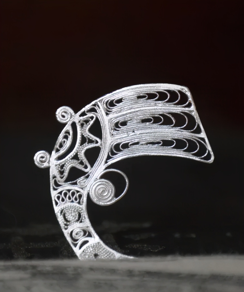 太阳鸟图腾的寓意,古代太阳鸟的图腾