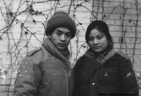 顾城杀妻弃子养情人,顾城最后为什么杀妻弃子