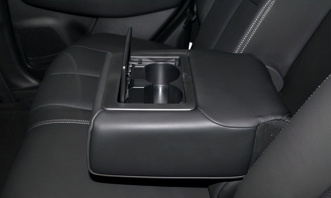 26万提了丰田汉兰达,日产楼兰已开14万公里