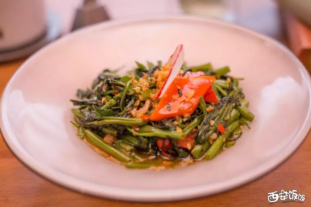 泰国美食街边小吃生吃,超好吃泰国小吃街头甜品