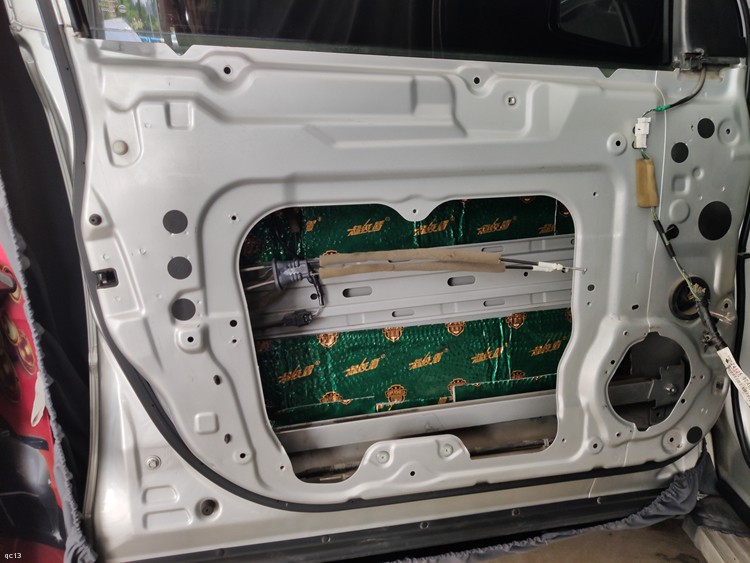 日产奇骏做隔音多少钱,日产奇骏隔音降噪改装重庆