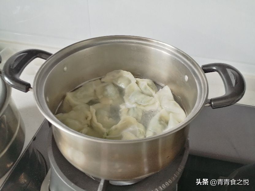 小茴香鸡蛋素包子的做法,小茴香鸡蛋素饺子的做法