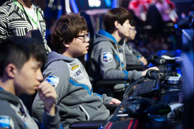 lpl史记凤凰浴火,lpl史记