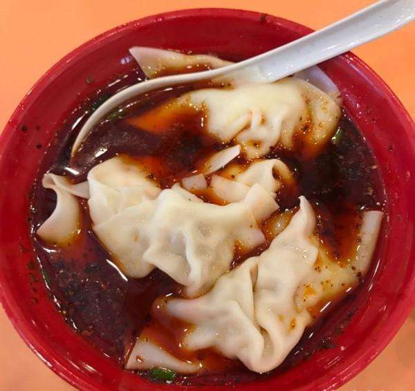 川味小吃满足你的味蕾,挑逗你的味蕾来盘川味凉面