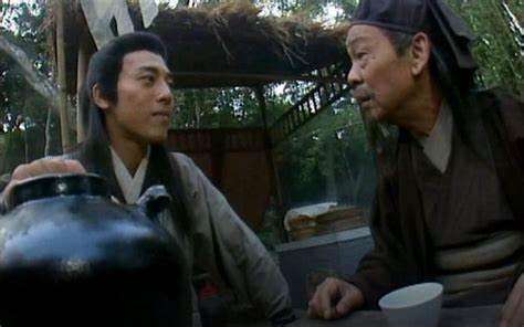 笑傲江湖莫大先生弹琴杀敌,笑傲江湖里莫大的武功