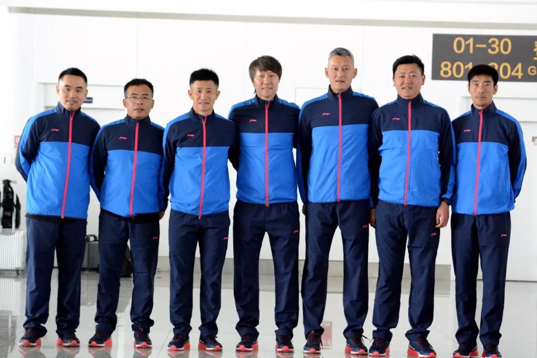 武汉鲁能和李霄鹏,李铁与李霄鹏执教能力对比