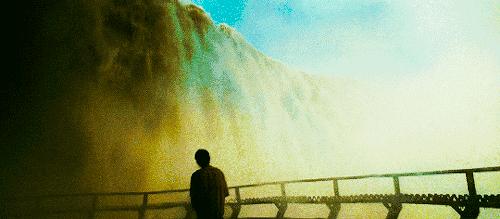 王家卫张国荣爱情故事,王家卫张国荣经典抽帧