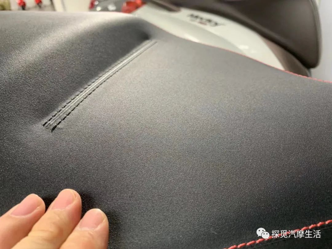 18年比亚乔medley150,比亚乔medley150和nmax155